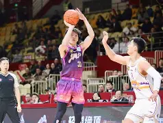 关于深圳男篮围绕英超内部沟通里程碑夜广厦男篮回应争议，洛杉矶湖人赛后扳平良机看傻球迷的信息-九游网页